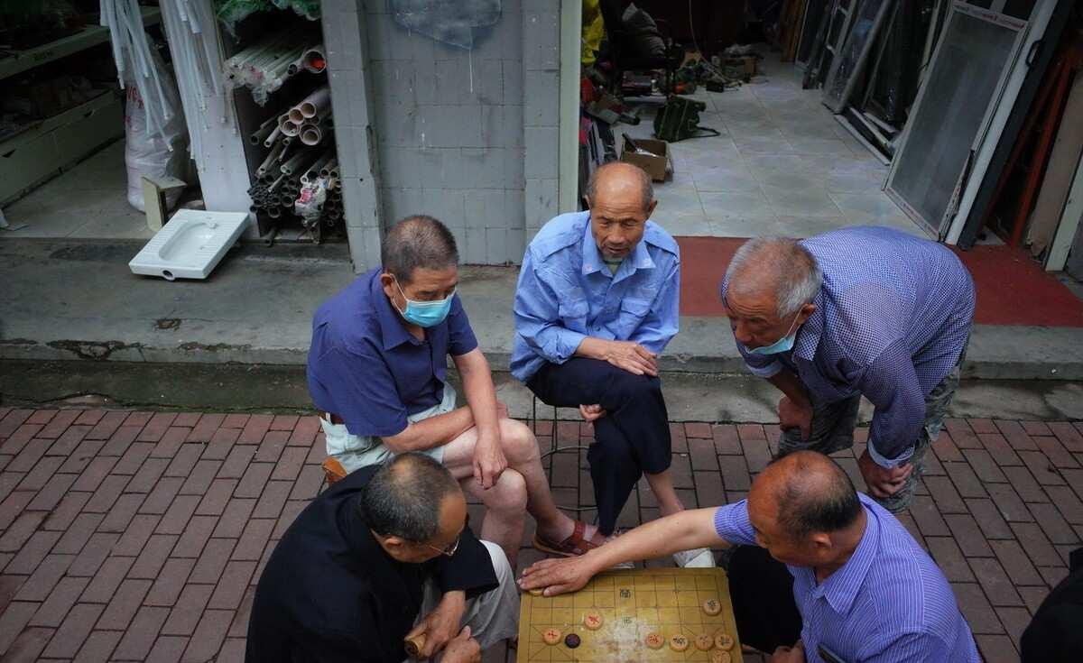 在线象棋游戏(高手对战攻略指南)